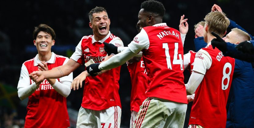 <strong>ARSENAL TOPS PREMIER LEAGUE STANDINGS, VIES FOR FIRST TITLE IN YEARS</strong>